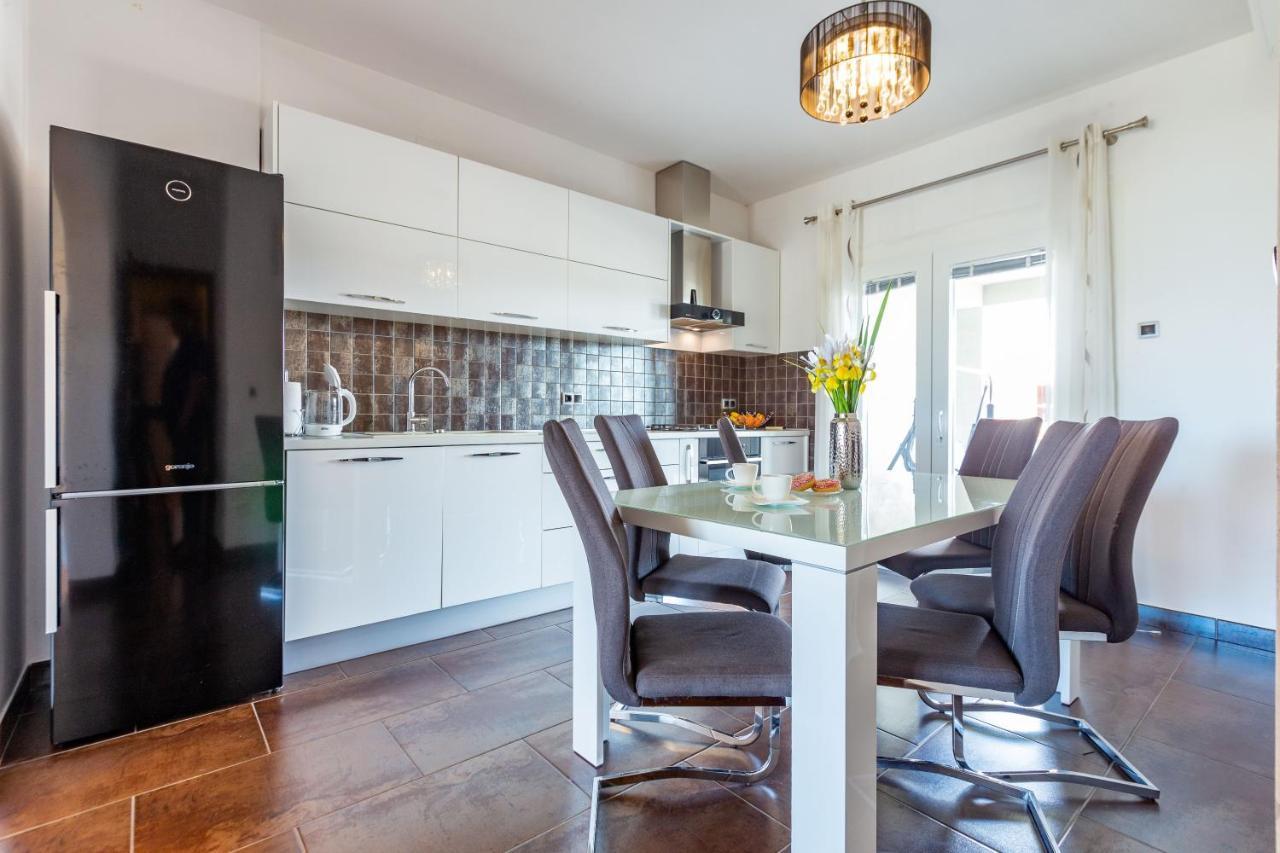 Rs Two Bedroom Apartment Sukošan Zewnętrze zdjęcie