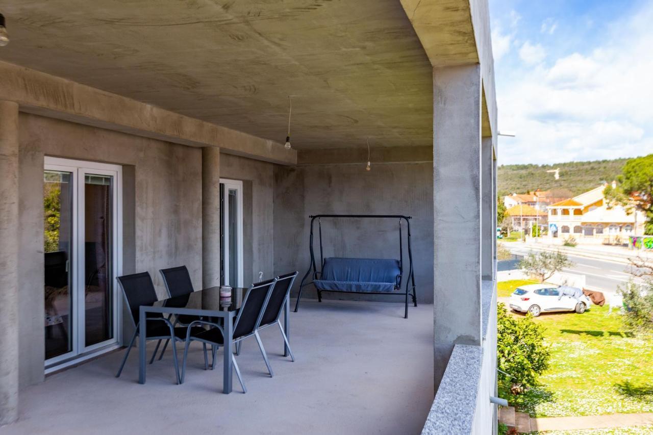 Rs Two Bedroom Apartment Sukošan Zewnętrze zdjęcie